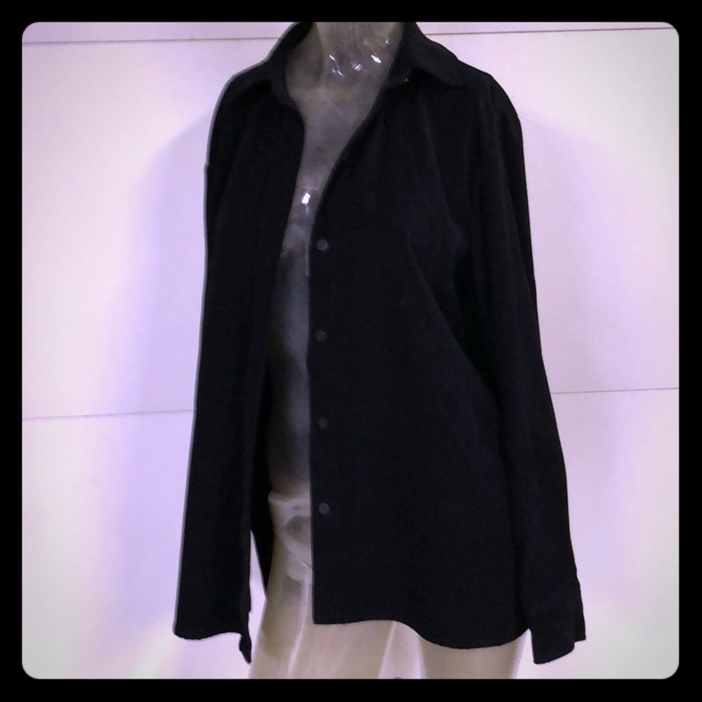 Allison Taylor Black shirt